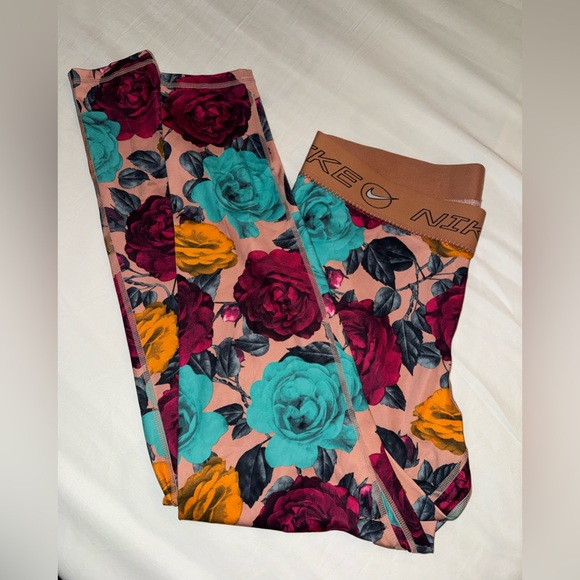 NEW Nike Dri Fit Mid Rise Floral Leggings XL - Picture 2 of 5
